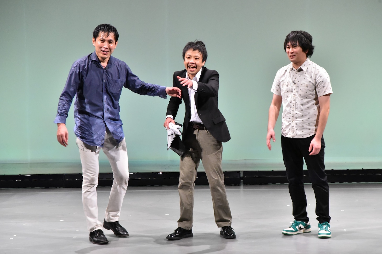 ベストネタ8本を披露したあとの、や団。