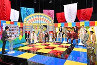 グッズ選考会の様子。