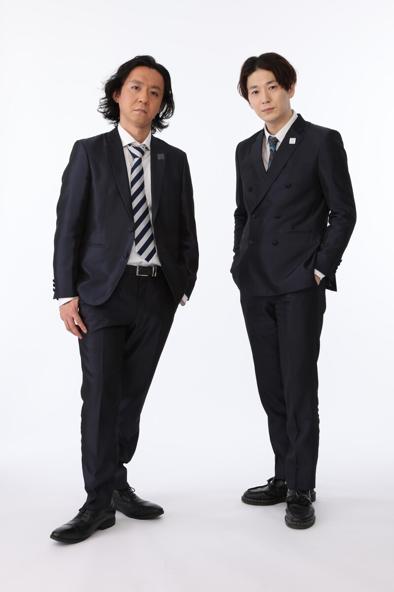 ダイヤモンド。左から、野澤、小野。(c)M-1グランプリ事務局