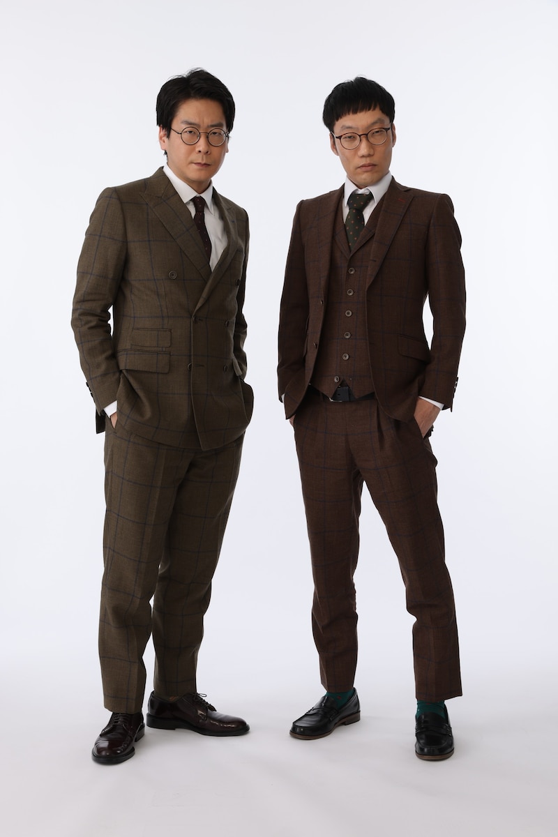 男性ブランコ。左から、浦井、平井。(c)M-1グランプリ事務局