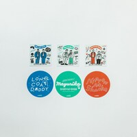 「スペシャルファンブック オフレコ！vol.3」に付属するステッカー。