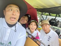 早朝ゴルフでの様子。(c)ABCテレビ