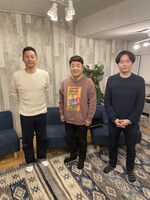 左から東野幸治、和牛。