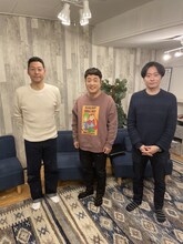 左から東野幸治、和牛。