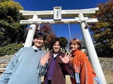 左から南原清隆、ぺこぱ松陰寺、王林。(c)日本テレビ