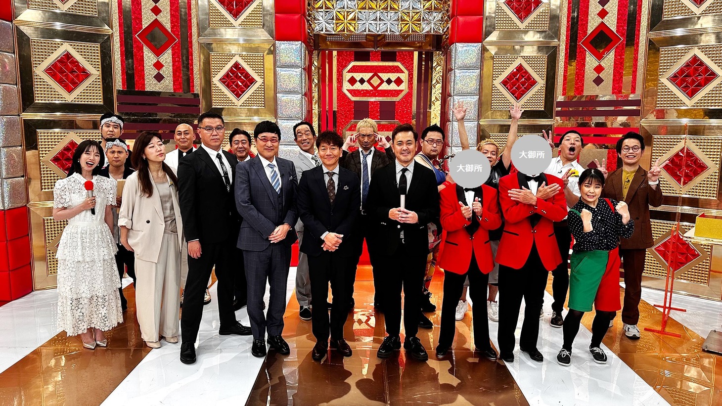 番組出演者たち。(c)テレビ朝日