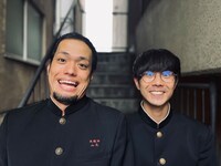 チャコールゾーン。左がやまげん。、右がかける。