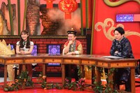 左から渋谷凪咲、かまいたち。(c)カンテレ