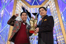 「M-1グランプリ2022」で優勝したウエストランド。