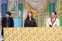 審査員のDJ 松永、朝日奈央、バナナマン設楽（左から）。(c)テレビ東京