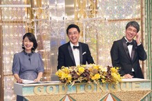 司会の松丸友紀（テレビ東京アナウンサー）、おぎやはぎ。(c)テレビ東京