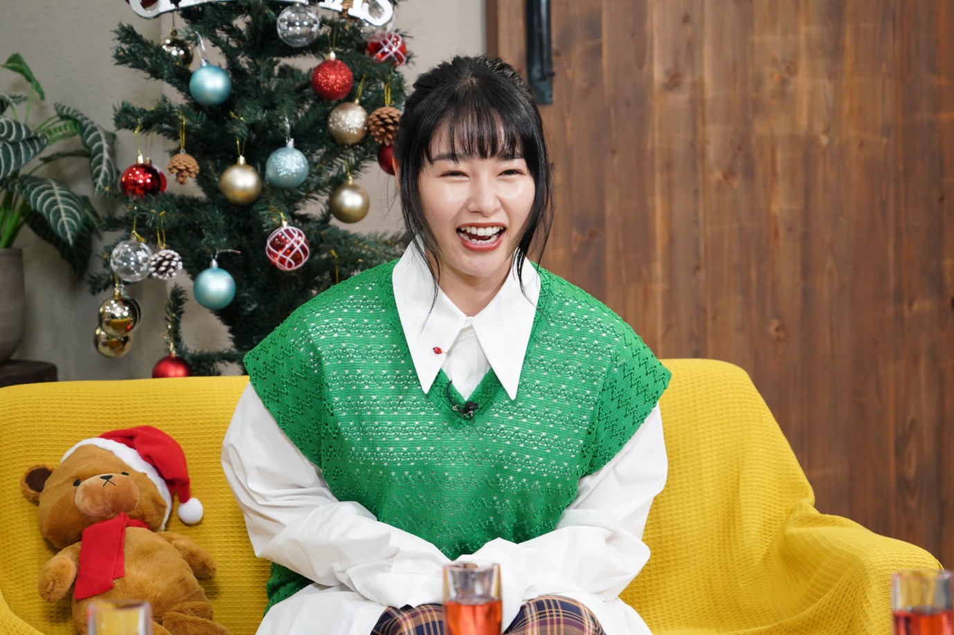桜井日奈子 (c)中京テレビ
