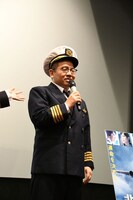 ミキ昴生は服装が相まって一等航海士だったというおとんそのもの。