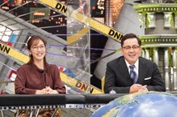 左から、小澤陽子アナ、アリタ哲平。(c)フジテレビ