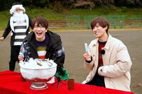 左から、深澤辰哉、阿部亮平。(c)東海テレビ