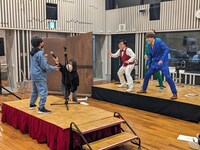 リスナーを招いてギャグ108連発を披露する怪奇！YesどんぐりRPG。