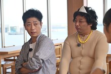 フットボールアワー後藤とトム・ブラウンみちお。(c)フジテレビ