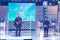 東京03角田と大竹マネージャー。(c)テレビ東京