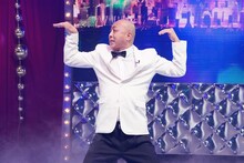 錦鯉・長谷川 (c)テレビ東京