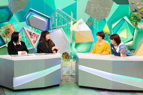 左から、海原やすよ ともこ、Aマッソ。(c)ABCテレビ