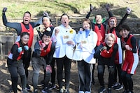 「愛と夢をつかみ取れ！ゴールドアスレチック」の出演者たち。(c)TBS