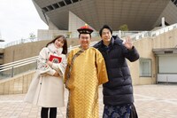 左から渋谷凪咲、かまいたち。(c)カンテレ