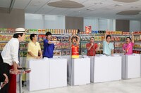 「火曜は全力！華大さんと千鳥くん」のワンシーン。(c)カンテレ