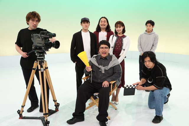 「マイクロコントラボ」の出演者。(c)フジテレビ