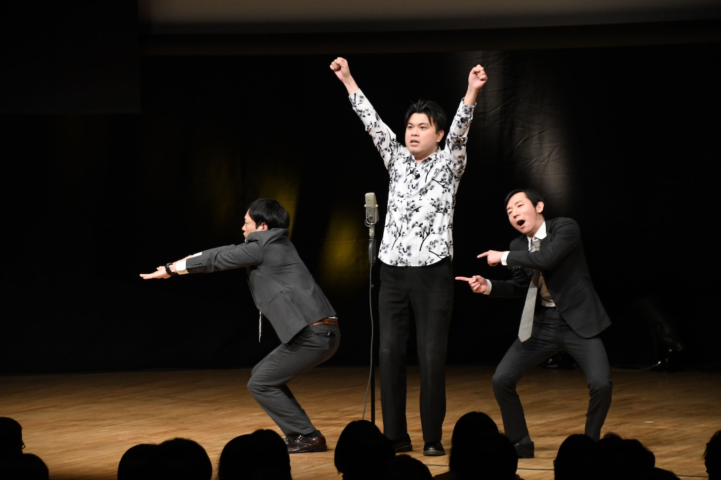 三日月ヶ浜
