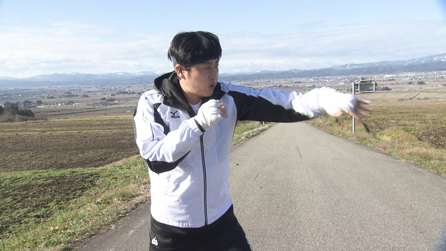 ロバート山本 (c)ABCテレビ