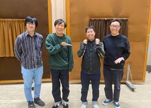 東京03とウエストランド井口（左から3人目）。