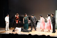 意識が朦朧とする尾関に「尾関には、これくらいがちょうどいいわ！」と吐き捨てる美穂。