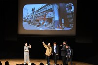 「つぶぞろい2023」より、予定の3倍の尺になったオープニングコントの様子。