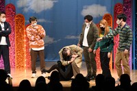 エンディングではゾフィー上田が猫（牧野ステテコ）を愛でていた。