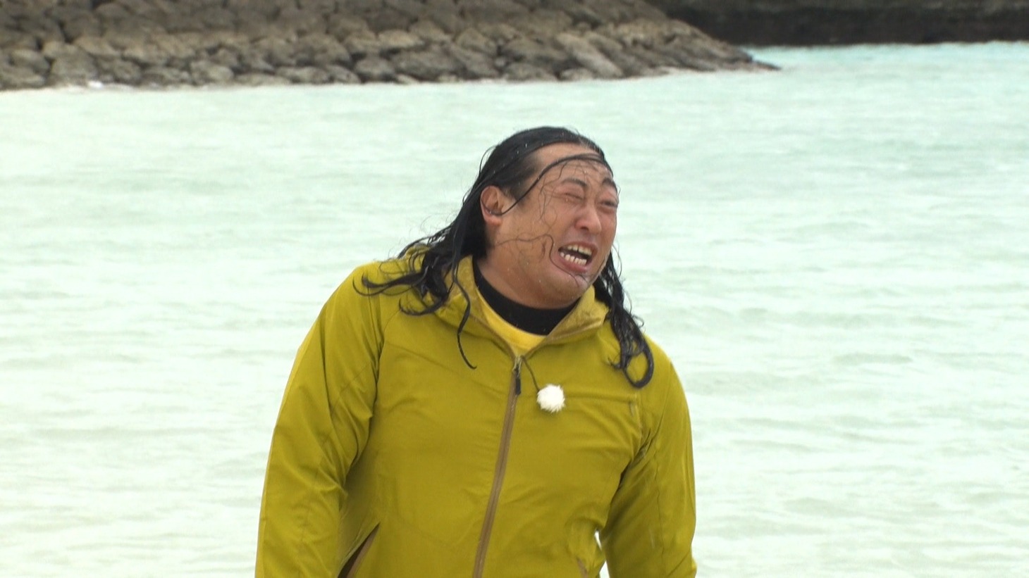 「サイコロ×チャリンコ旅 すごろくサバイシクルin宮古島」のワンシーン。(c)FBS