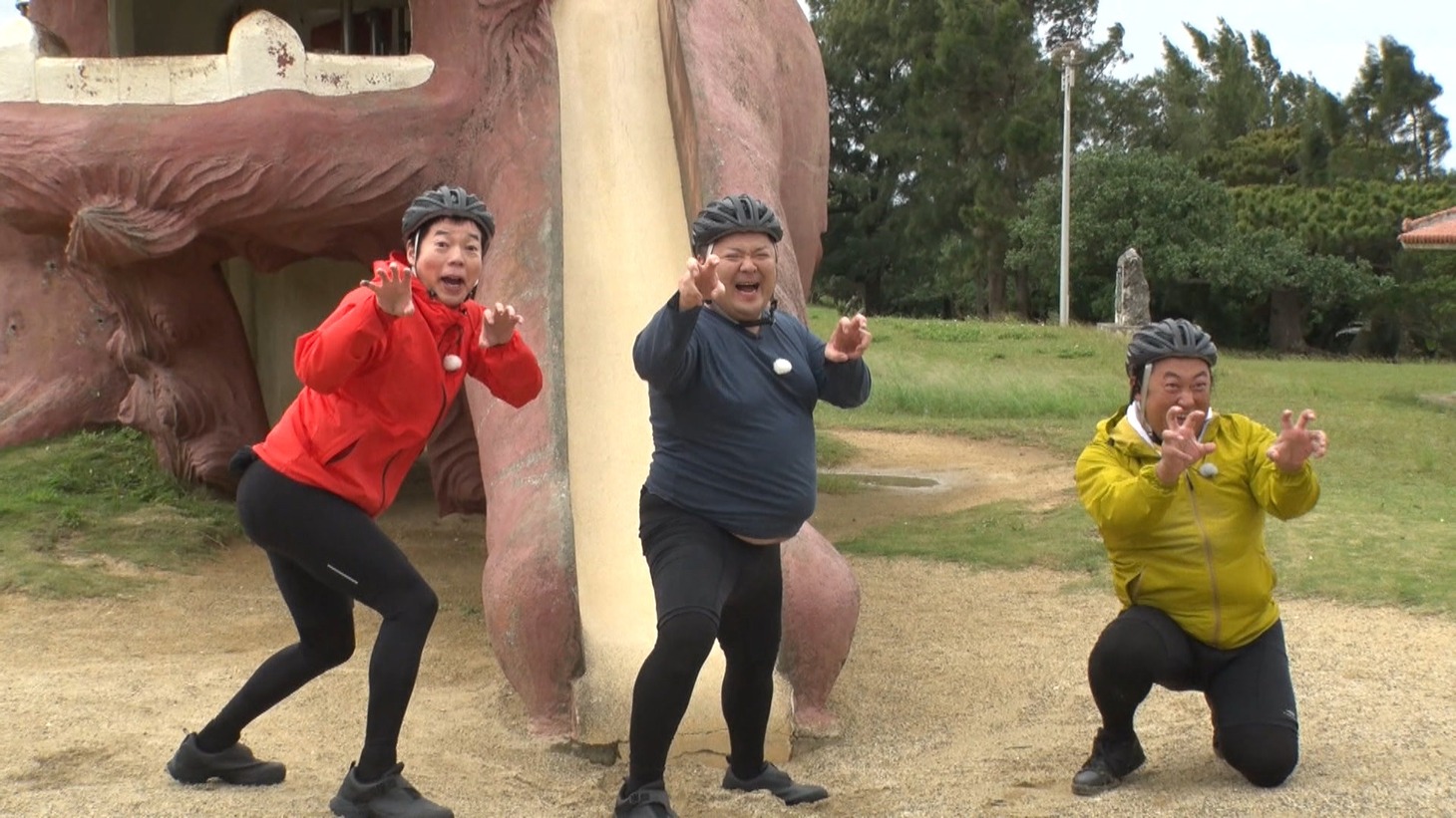 「サイコロ×チャリンコ旅 すごろくサバイシクルin宮古島」のワンシーン。(c)FBS