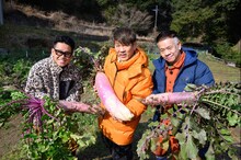 左から宮川大輔、FUJIWARA。(c)日本テレビ