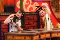 左から渋谷凪咲、かまいたち山内。(c)カンテレ