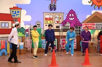 「火曜は全力！華大さんと千鳥くん」のワンシーン。(c)カンテレ