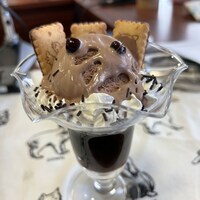 堂前作「チャップリン」