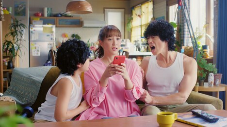 CM「スマホいつ持たせるか問題」編より。