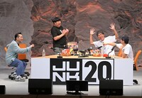 バナナマン日村は「やきまるII」をおぎやはぎ矢作にプレゼントしようと持ってきたが、すでに持っていた。