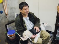 安田大サーカス・団長安田とふくくん。