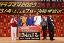 左から、Yes!アキト、寺田寛明、ラパルフェ都留、サツマカワRPG、カベポスター永見、田津原理音、コットンきょん。