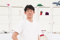 ロングコートダディ堂前 (c)読売テレビ