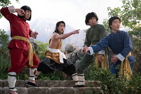 「LIFE!冬2」で披露されるコントのワンシーン。(c)NHK