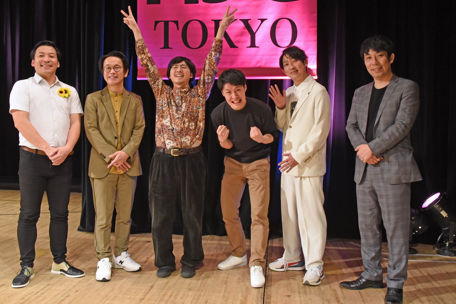 左からインディアンス、江戸ベルト、NON STYLE石田、パンクブーブー佐藤。