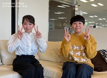 左から吉岡里帆、ヨネダ2000誠。