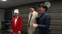 笑い飯・西田とカベポスター。(c)ABCテレビ