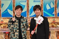 左から陣内智則、内村光良。(c)フジテレビ